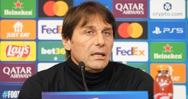 Conte il solito: "Napoli, non sono un mago. Attaccanti? Uno ne ho... Negatività da altre parti"