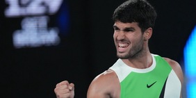 Alcaraz in semifinale, prima volta agli Australian Open: Zverev l’ultimo ostacolo per la finale