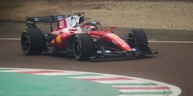 Chilometri e cronometro: la risposta della Ferrari