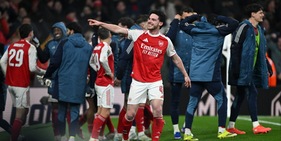 Chelsea ancora ko, Arsenal in finale di Carabao Cup. Avanza il Barcellona, tris De Zerbi, Schick-gol