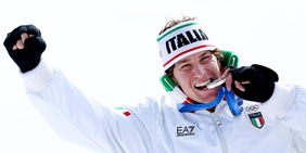 Franzoni dopo l’argento nella discesa libera alle Olimpiadi: “Medaglia da sogno, la dedico a Franzoso"