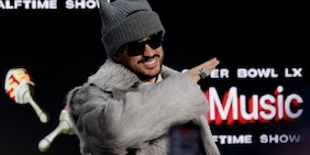 Il Super Bowl spacca gli Usa, l'assenza polemica di Trump e "The revenge" sul campo