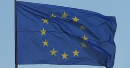 L’eversivo dodicenne e la bandiera dell’Europa