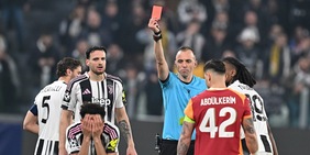 Kelly espulso, la Uefa giustifica così il rosso: perché la spiegazione fa discutere