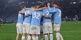 Lazio-Atalanta, botta e risposta tra gol e spettacolo: solo un pari tra Sarri e Palladino