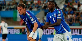 Kean o Retegui e due centrali, ecco il tris di priorità Milan. E Allegri spera in Milinkovic-Savic