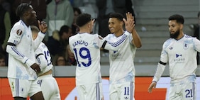 Aston Villa e Porto ok, colpaccio in trasferta. Betis ko, crolla il Nottingham