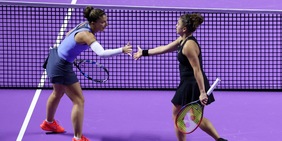 Errani e Paolini crollano in semifinale. A Indian Wells vincono Townsend e Siniakova