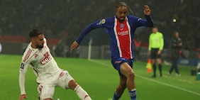 Psg, la vittoria col Brest avvicina il titolo. Lille di misura col Monaco, Lione ko