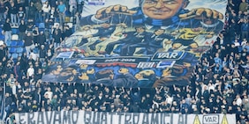 Marotta burattinaio del calcio e i quattro amici al VAR: la curva Napoli contro l’Inter