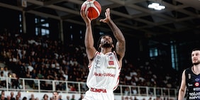 Milano si affida all’Mvp Brooks, Brescia al cuore