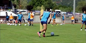 Napoli, allenamento mattutino per i ragazzi di Allegri