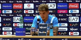 Di Lorenzo: "Mi piacerebbe rimanere a vita qua"