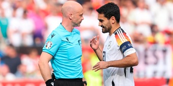 “Sei una disgrazia”: Mourinho profetico, Taylor fa infuriare tutta la Germania