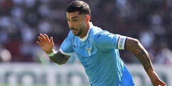 Lazio-Cagliari: orario, diretta, formazioni ufficiali e dove vedere in tv e streaming la Serie A in tempo reale