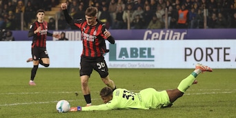 Suzuki, che tegola per il Parma: “Frattura scomposta”. Cosa è successo contro il Milan