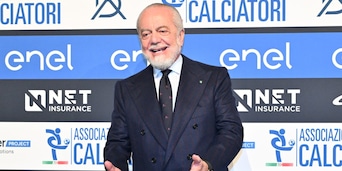 "Napoli più forte", De Laurentiis vuole lo scudetto e Conte risponde: "Il nostro obiettivo"