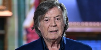 "Tutto il mio disprezzo": Panatta durissimo in tv sull'attacco al pullman Juve