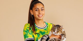 Sassuolo, calendario 2026: il progetto speciale per gli amici a 4 zampe in collaborazione con “Punto & Virgola”