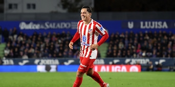 Simeone, il calciomercato e il futuro di Raspadori: “Siamo aperti a qualsiasi cosa accada"