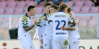 Juve, guarda che Pellegrino! Il Parma ribalta il Lecce che finisce in 9