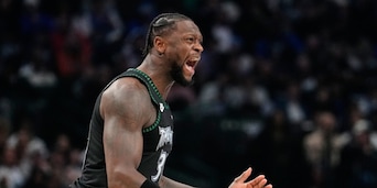 Super Jokic, un'altra tripla doppia show! Randle fa 41 contro Portland. Successi Pistons e OKC