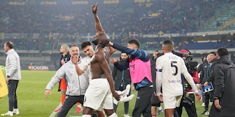 Il Napoli fatica a Verona ma torna a vincere: Lukaku ritrova il gol e salva Conte all'ultimo respiro