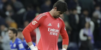 Tegola Real, lungo stop per Courtois: ecco quali big match salta, il comunicato ufficiale