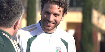 L’Italia si allena: Gattuso entra su Locatelli, Cristante ride, Bastoni lavora