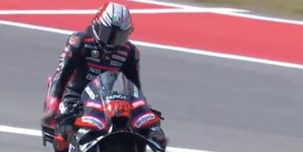 Bezzecchi, tre su tre: vince anche ad Austin! Doppietta Aprilia con Martin, terzo Acosta