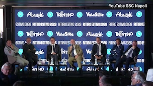 De Laurentiis e la gag del telefono: "Questo rompe i c*****i..."