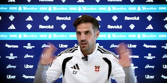 Fabregas cita Mourinho: "Io, allenatore da zero tituli"