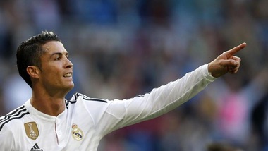 Cristiano Ronaldo aiuta l'uomo più grasso del mondo