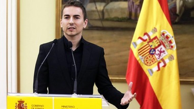 MotoGp, Lorenzo omaggia ancora Salom