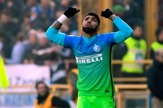 Jonas su Gabigol: "Non fallì per le nottate, ora lui il miglior attaccante brasiliano"