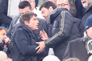 Sorpresa in tribuna: il saluto tra Agnelli e Conte