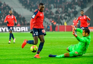 Napoli-Pepé, incontro con gli agenti del calciatore a Dimaro