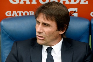 Panchina Roma: Conte si allontana, avanti Sarri