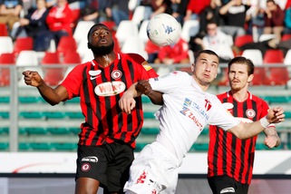 Serie B Foggia, Billong: «Possiamo salvarci, siamo una squadra forte»