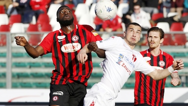 Serie B Foggia, Billong: «Possiamo salvarci, siamo una squadra forte»