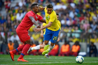 Delude il Brasile contro il Panama: a Paquetá risponde Machado