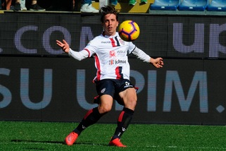 Serie A Cagliari, allenamento in gruppo per Pellegrini e Klavan