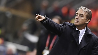 Italia, Mancini: «Giusta concentrazione. Balotelli? Non può piacere a tutti»