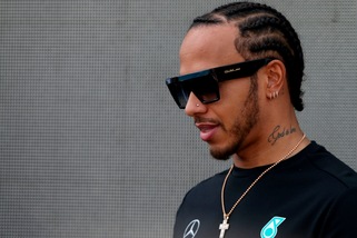 F1 Bahrain, Hamilton: «Complimenti Leclerc! Possiamo battere Ferrari»