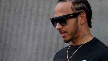 F1 Bahrain, Hamilton: «Complimenti Leclerc! Possiamo battere Ferrari»