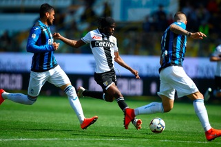 Serie A Parma, risentimento muscolare per Gervinho