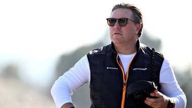F1 McLaren, Brown: «Niente illusioni, ancora lontani da top team»
