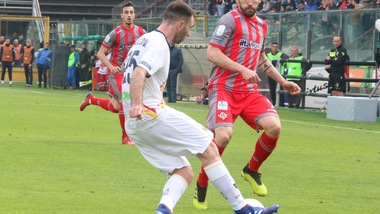 Serie B: vince la Cremonese, Ascoli in rimonta sul Pescara
