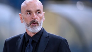 Fiorentina, la lettera di Pioli: «Via a malincuore, messe in dubbio mie capacità professionali e umane»
