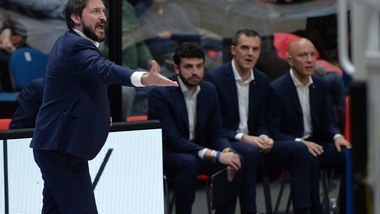 Fiba Europe Cup, Sassari vola anche a Holon. Varese ko